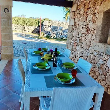 Villa Clarissa Con Giardino E Piscina Privati Corsano (Apulia)